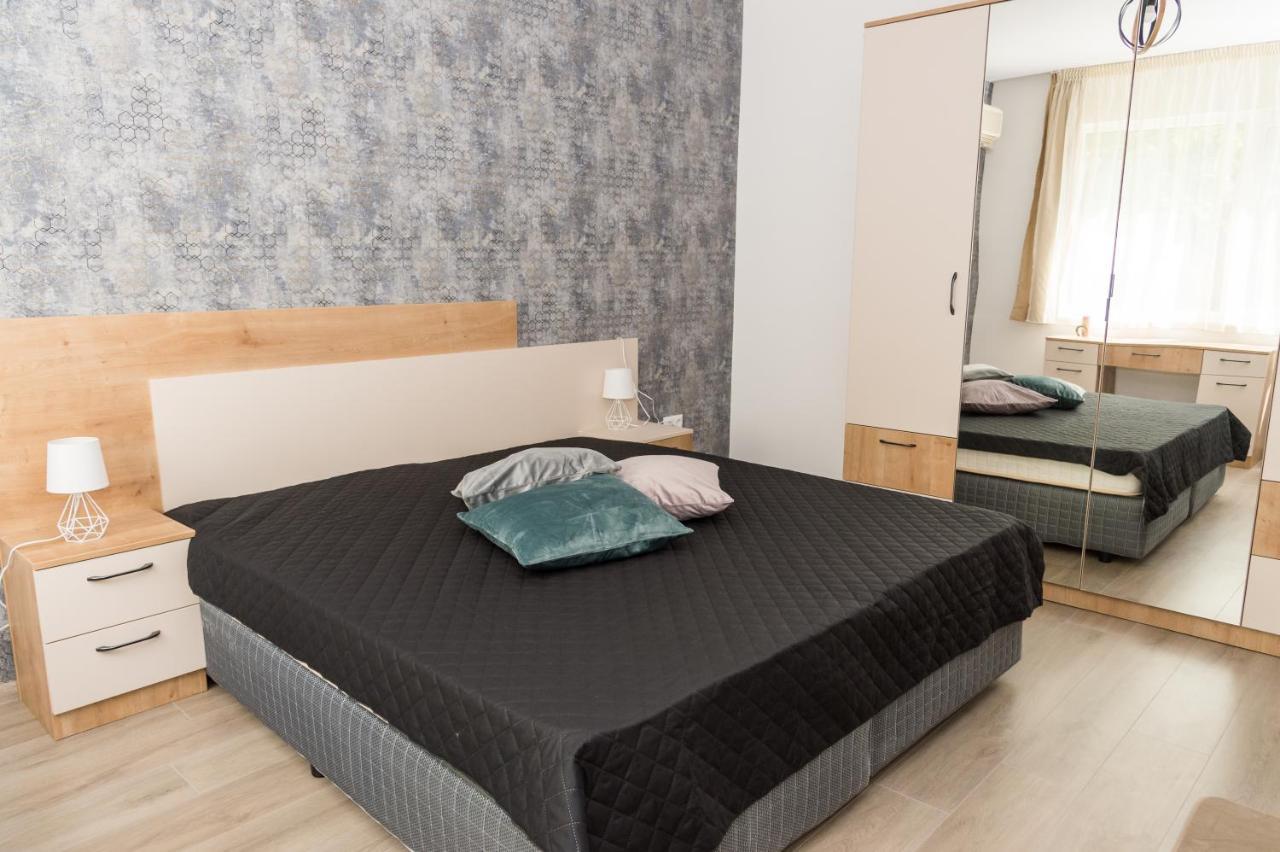 Alagen Apartments Burgas City Exterior foto