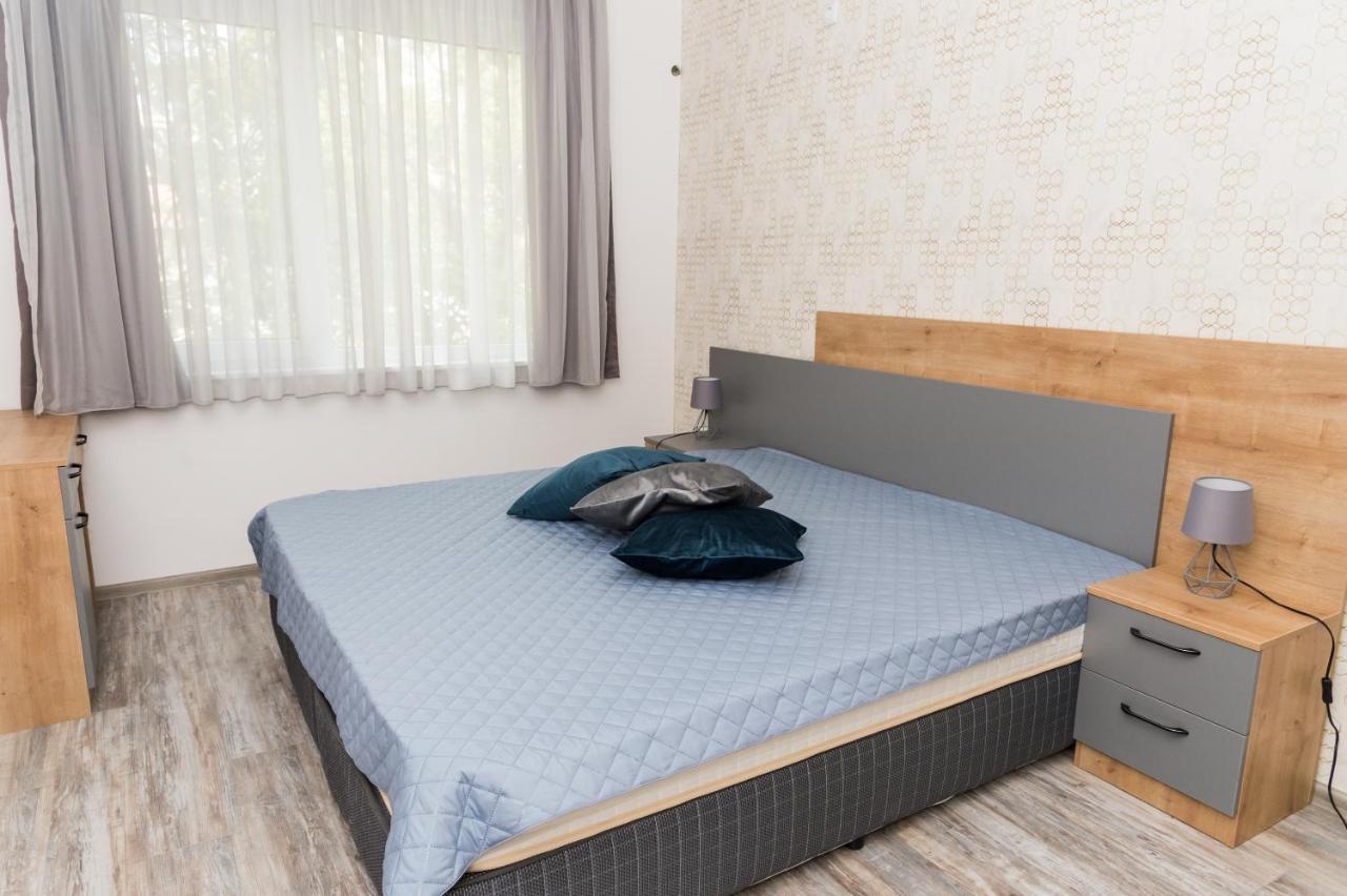 Alagen Apartments Burgas City Exterior foto